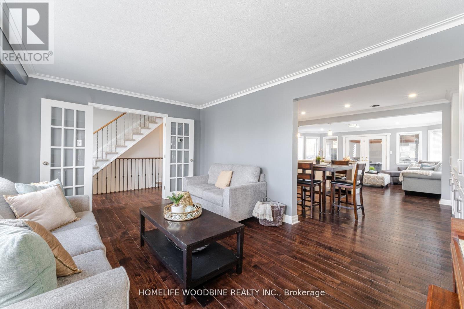Property at 5 STOCKMAN CRESCENT image 5