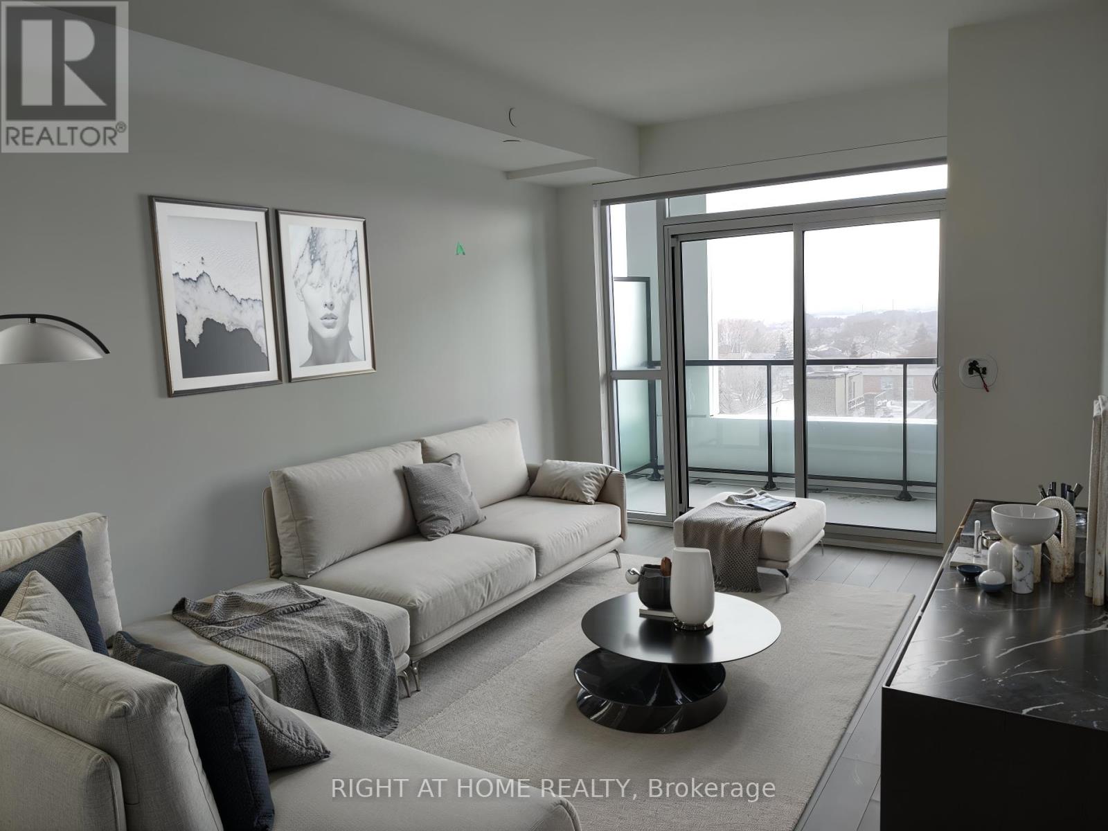 Property at 625 - 50 GEORGE BUTCHART DRIVE image 4