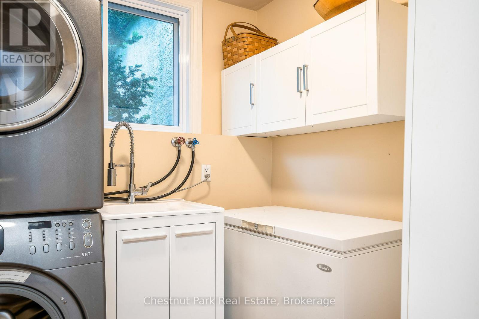 164 Slabtown Road, Blue Mountains, Ontario  N0H 1J0 - Photo 32 - X12311543