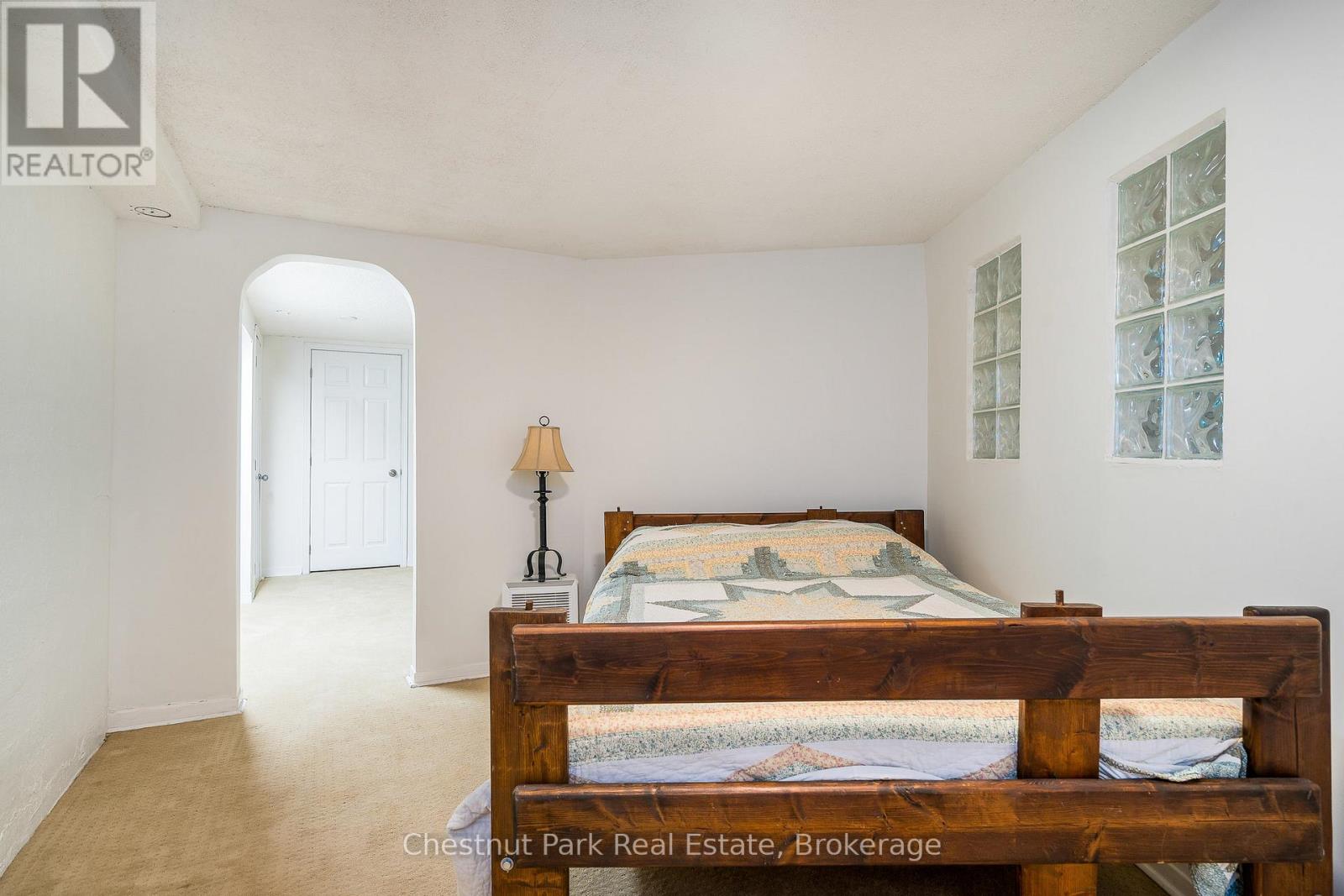 164 Slabtown Road, Blue Mountains, Ontario  N0H 1J0 - Photo 39 - X12311543