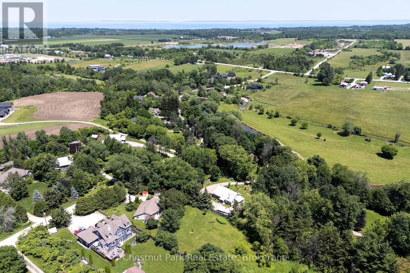 164 Slabtown Road, Blue Mountains, Ontario  N0H 1J0 - Photo 45 - X12311543