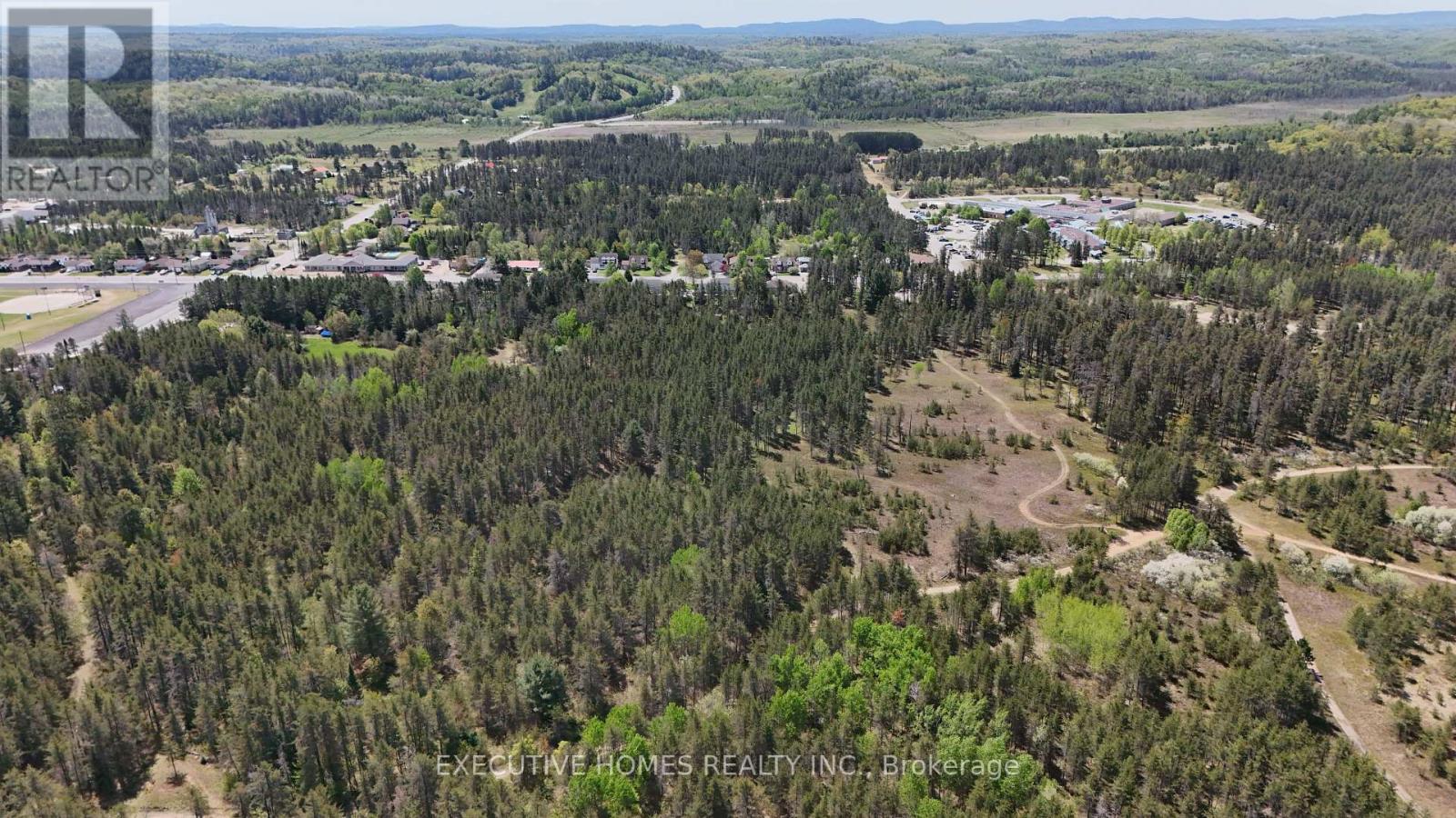 693 Mead Boulevard, Espanola, Ontario  P5E 1L7 - Photo 9 - X12309376