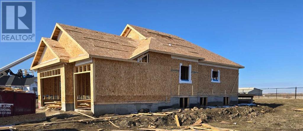Property at 376 Muirfield Crescent image 1