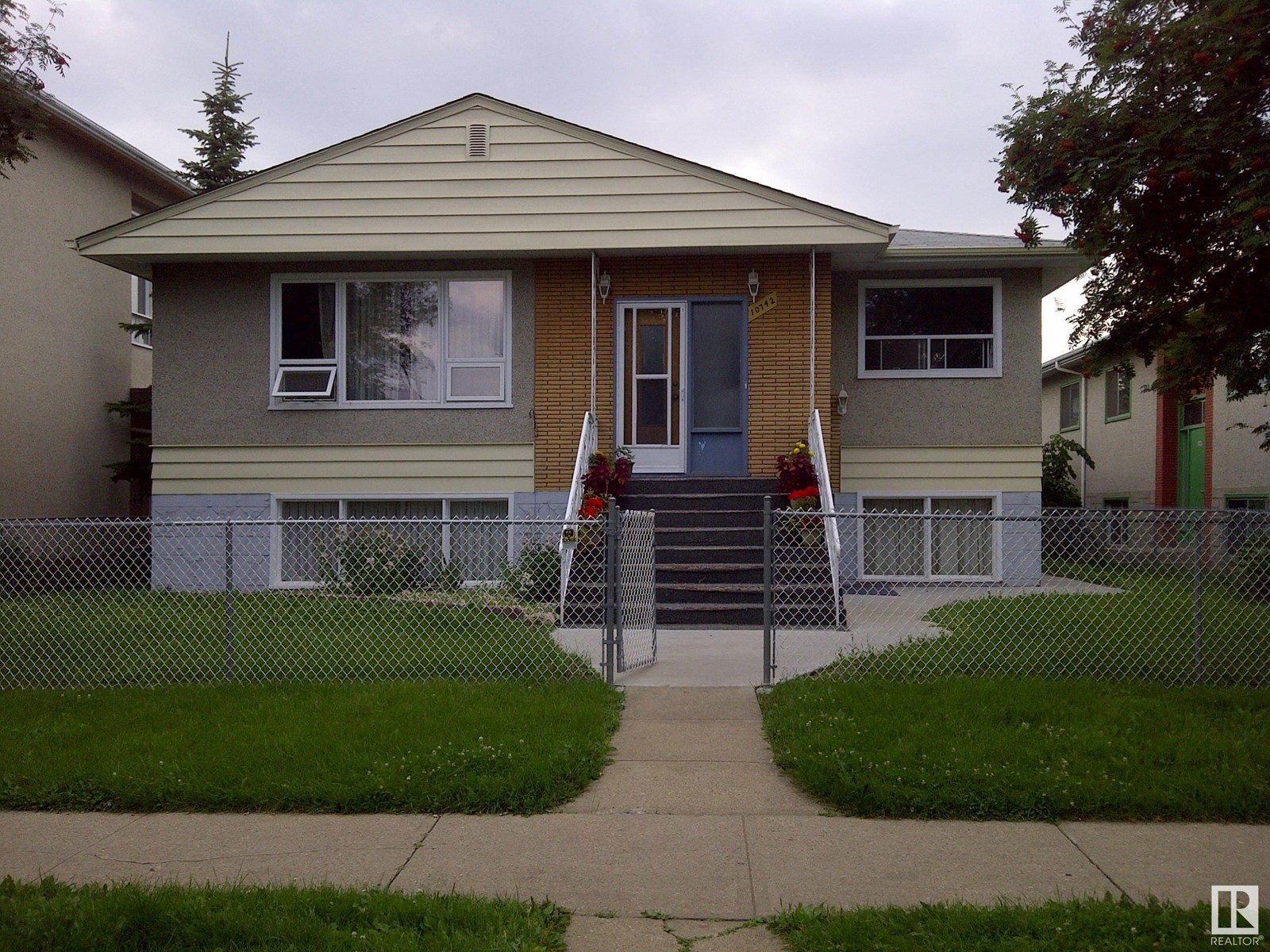 Property at 10742 106 ST NW image 1