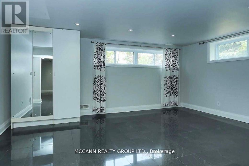 68 Whittaker Crescent, Toronto, Ontario  M2K 1K8 - Photo 15 - C12311580