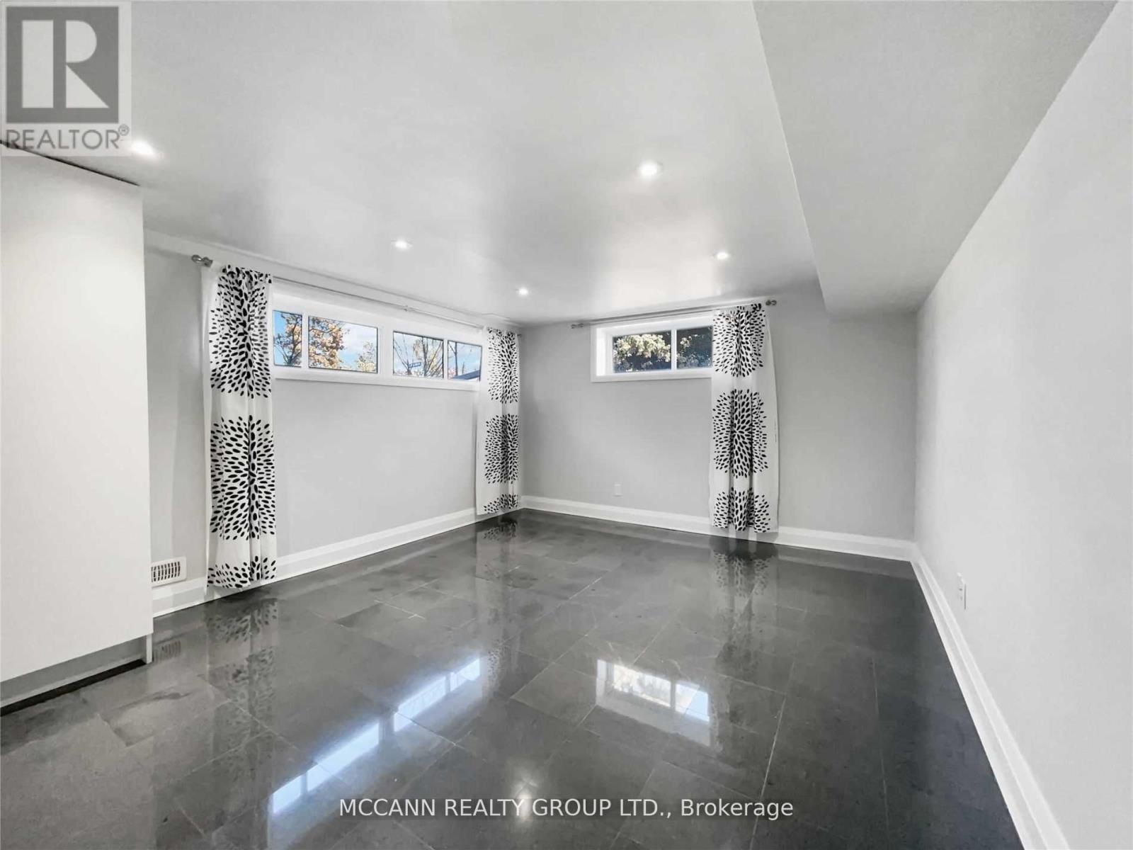 68 Whittaker Crescent, Toronto, Ontario  M2K 1K8 - Photo 23 - C12311580