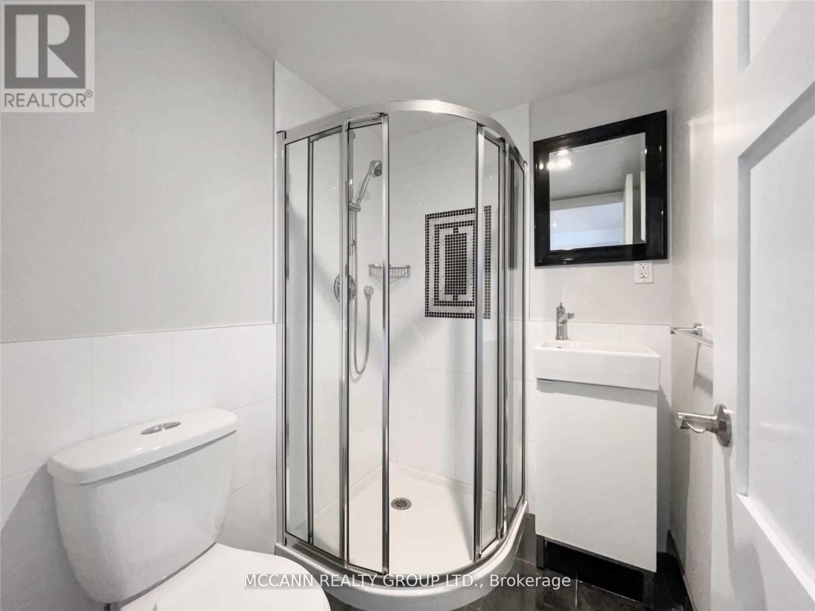68 Whittaker Crescent, Toronto, Ontario  M2K 1K8 - Photo 25 - C12311580