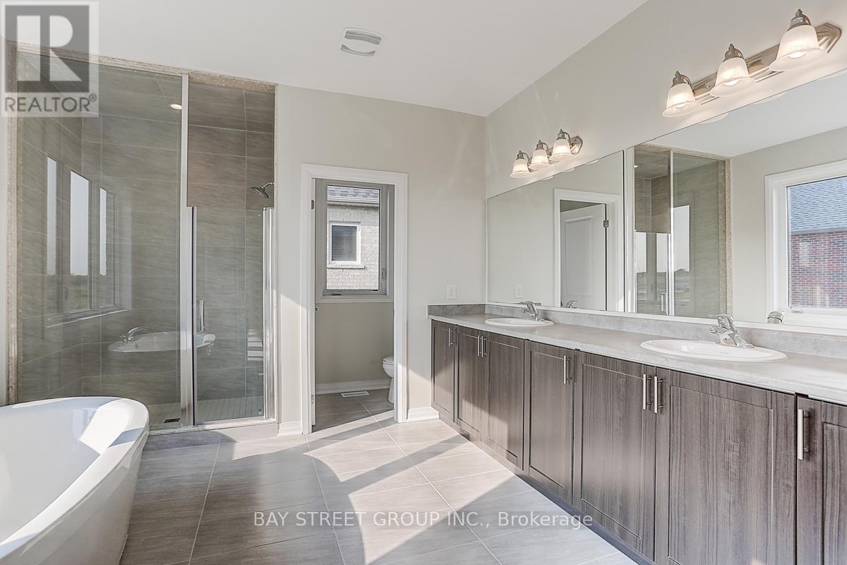 1580 Sharpe Street, Innisfil, Ontario  L9S 0R3 - Photo 13 - N12311528