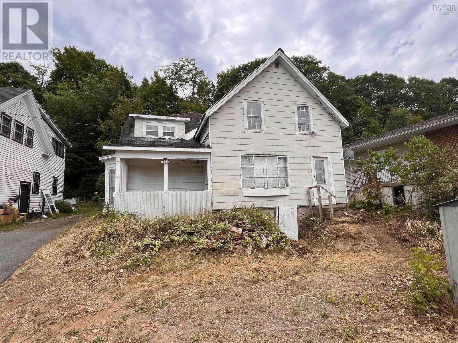 492 Main Street, Kentville, Nova Scotia  B4N 1L3 - Photo 1 - 202518953