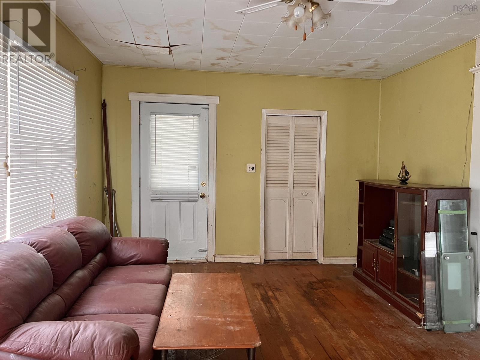 492 Main Street, Kentville, Nova Scotia  B4N 1L3 - Photo 3 - 202518953