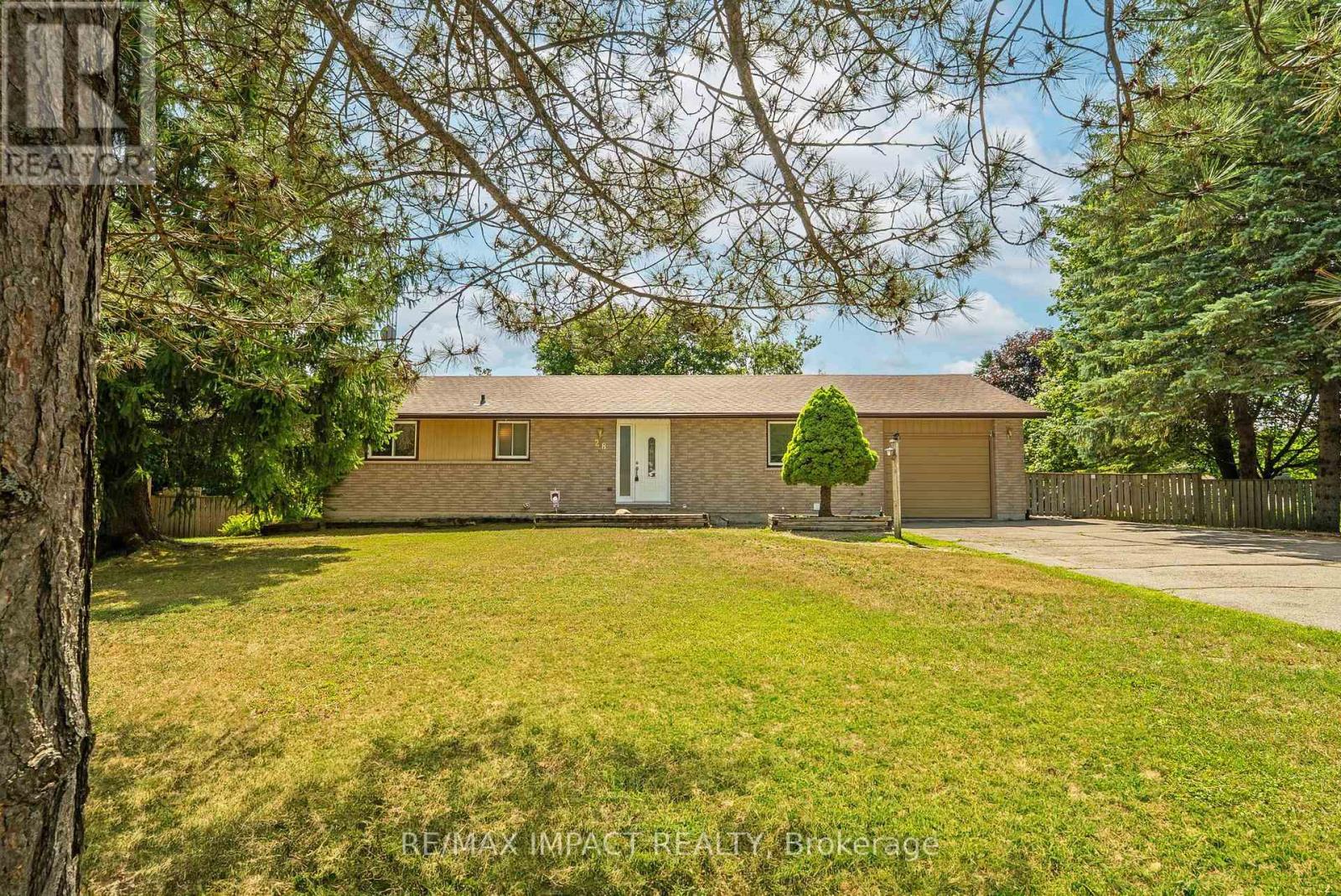28 Pinewood Crescent, Kawartha Lakes, Ontario  L0A 1K0 - Photo 1 - X12311634