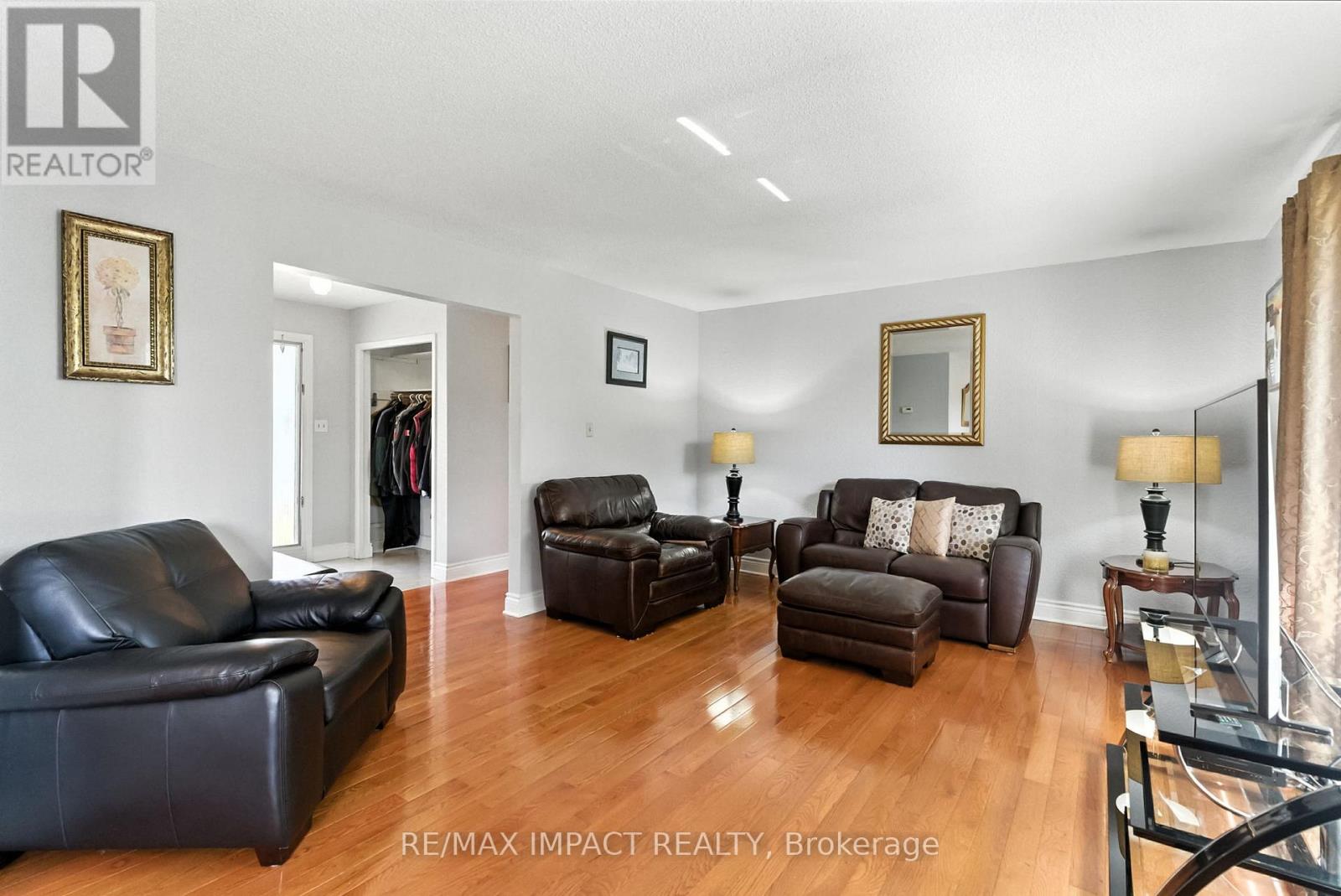 28 Pinewood Crescent, Kawartha Lakes, Ontario  L0A 1K0 - Photo 18 - X12311634