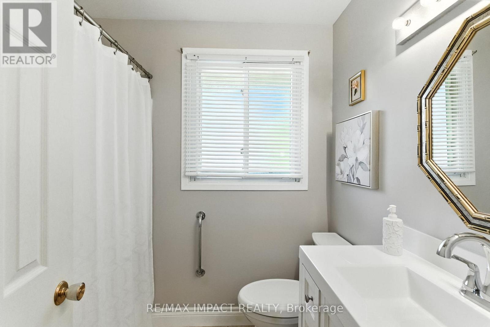 28 Pinewood Crescent, Kawartha Lakes, Ontario  L0A 1K0 - Photo 22 - X12311634