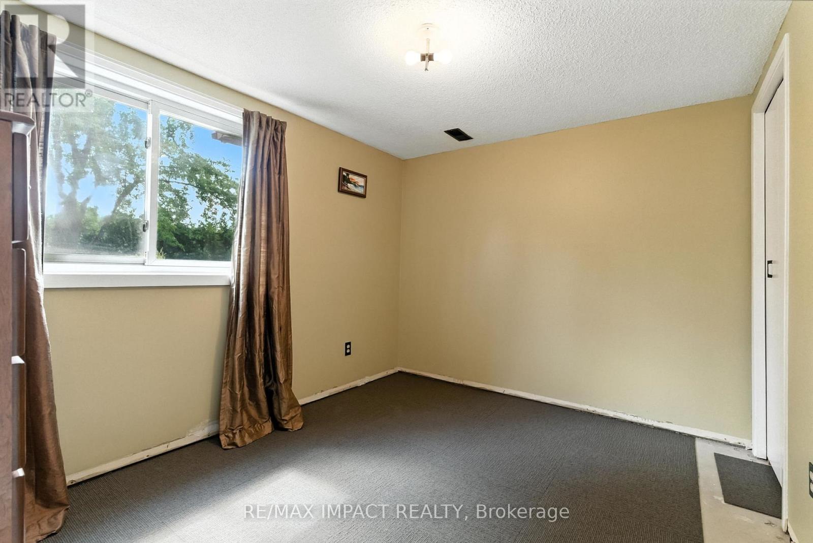 28 Pinewood Crescent, Kawartha Lakes, Ontario  L0A 1K0 - Photo 28 - X12311634