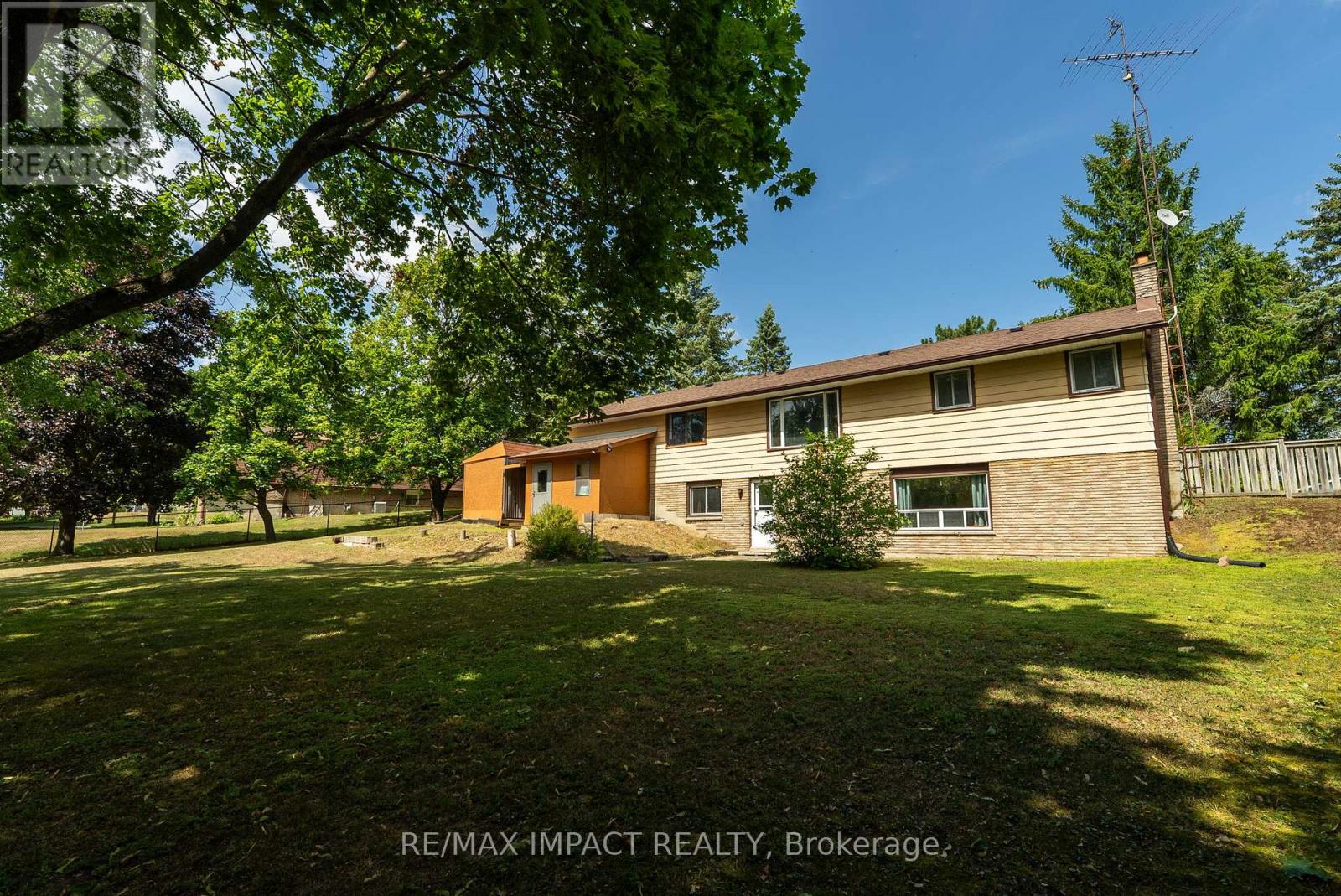 28 Pinewood Crescent, Kawartha Lakes, Ontario  L0A 1K0 - Photo 43 - X12311634