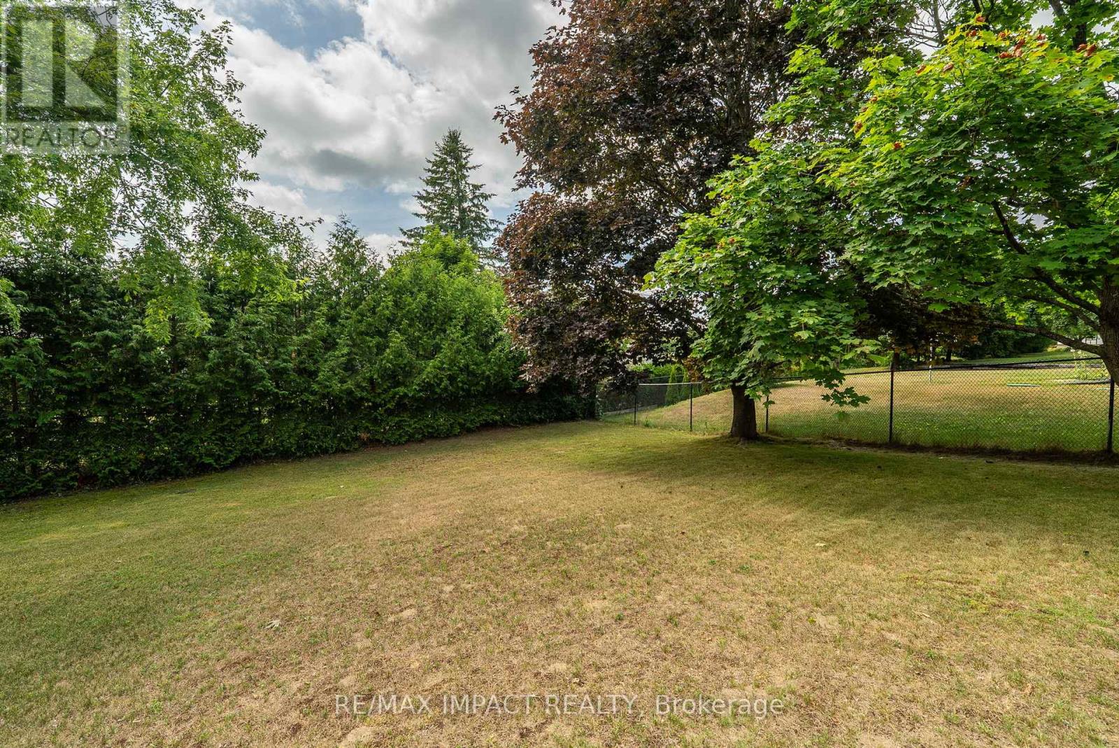 28 Pinewood Crescent, Kawartha Lakes, Ontario  L0A 1K0 - Photo 50 - X12311634