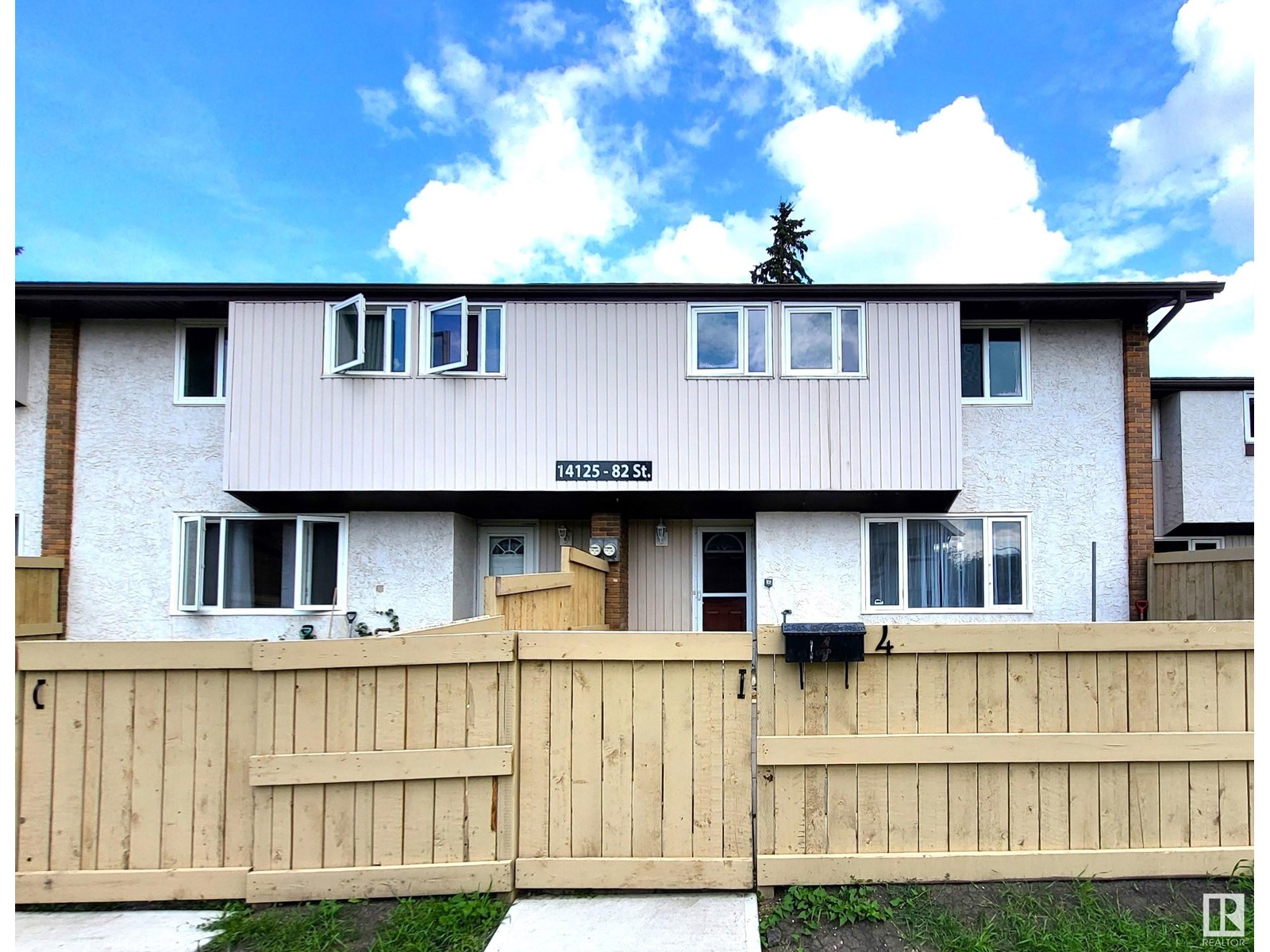 Property at #4 14125 82 ST NW image 1
