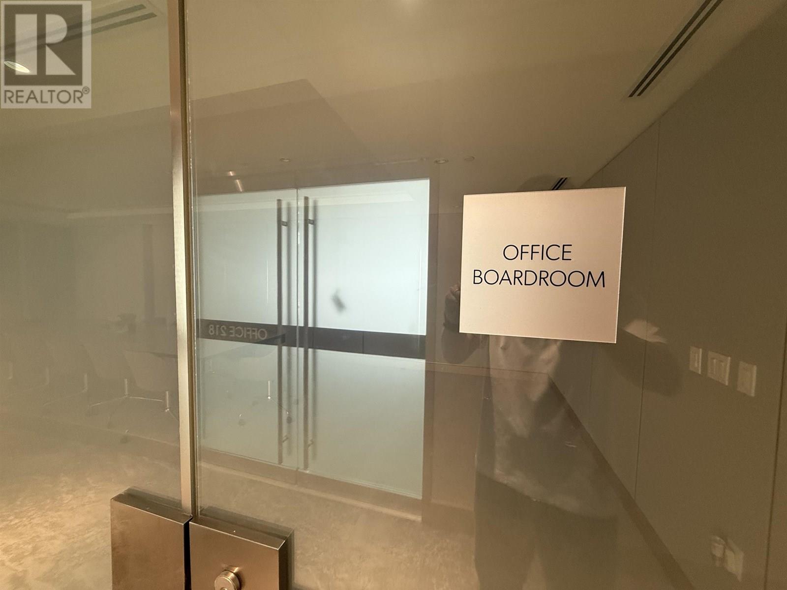 220 3388 No 3 Road, Richmond, British Columbia  V0V 0V0 - Photo 5 - C8070904