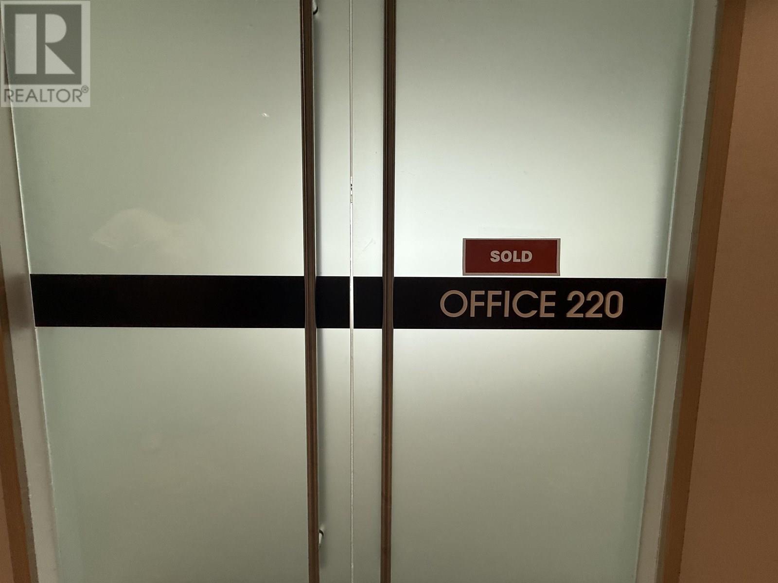 220 3388 No 3 Road, Richmond, British Columbia  V0V 0V0 - Photo 4 - C8070904