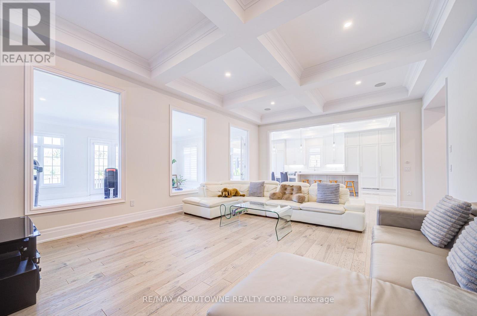 2359 Saw Whet Boulevard, Oakville, Ontario  L6M 5M8 - Photo 19 - W12311489