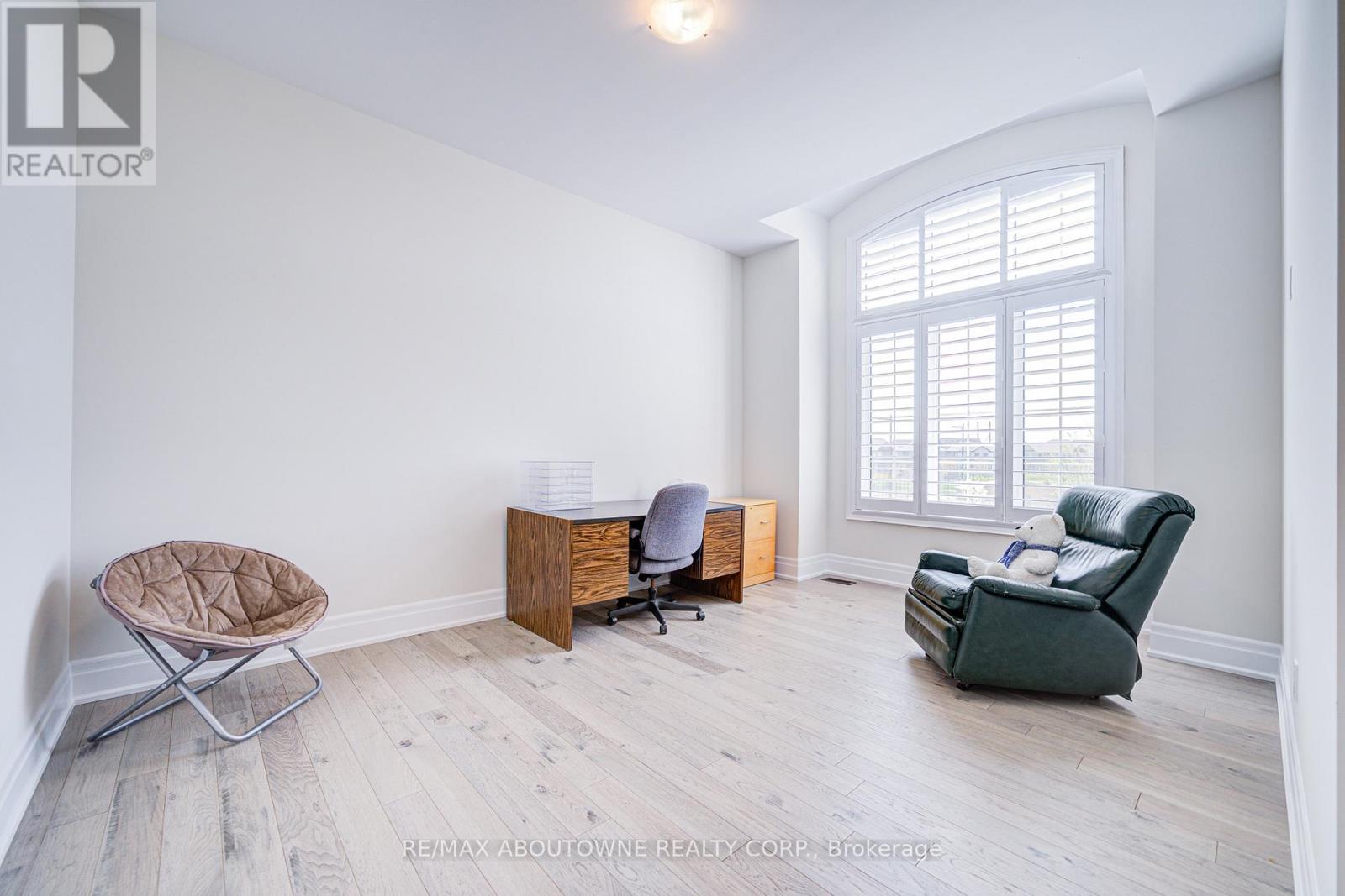 2359 Saw Whet Boulevard, Oakville, Ontario  L6M 5M8 - Photo 36 - W12311489