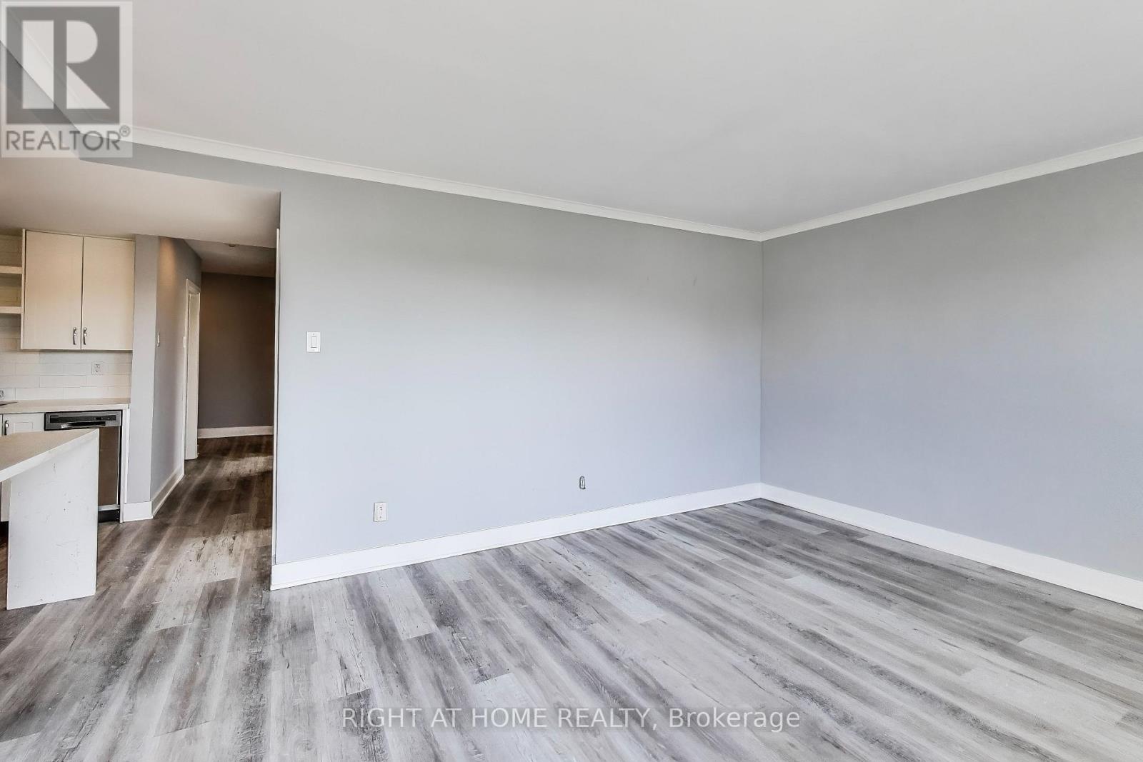9 - 1744 Wilson Avenue, Toronto, Ontario  M3L 1A8 - Photo 5 - W12311541