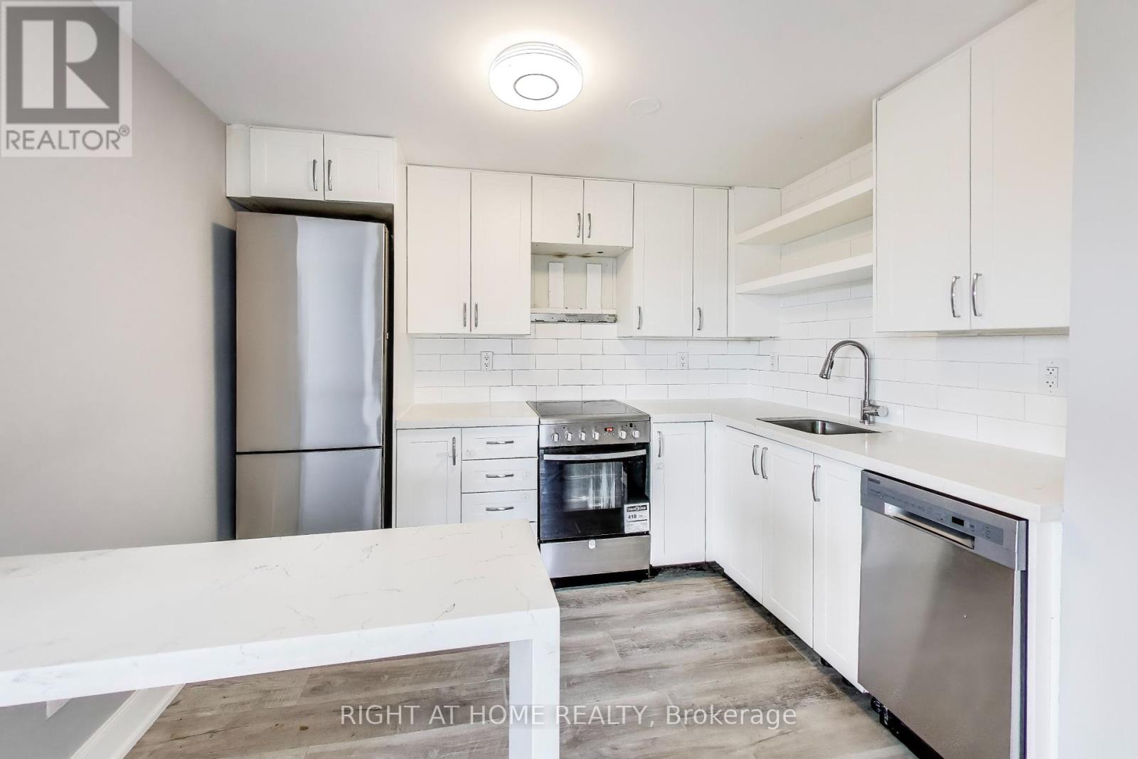 9 - 1744 Wilson Avenue, Toronto, Ontario  M3L 1A8 - Photo 6 - W12311541