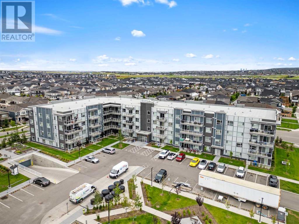 Property at 120, 40 Carrington Plaza NW image 1
