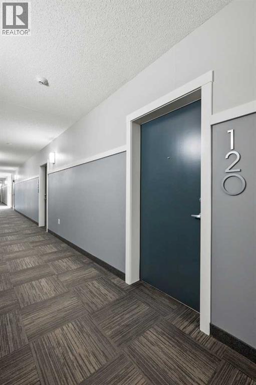 Property at 120, 40 Carrington Plaza NW image 4