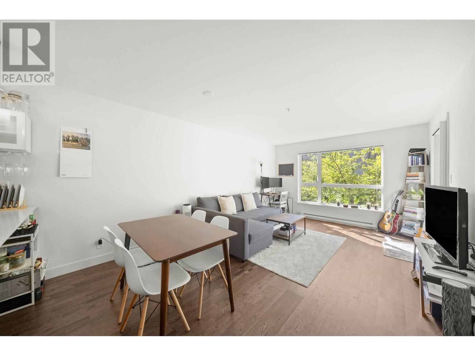 218 7058 14TH AVENUE, Burnaby, British Columbia
