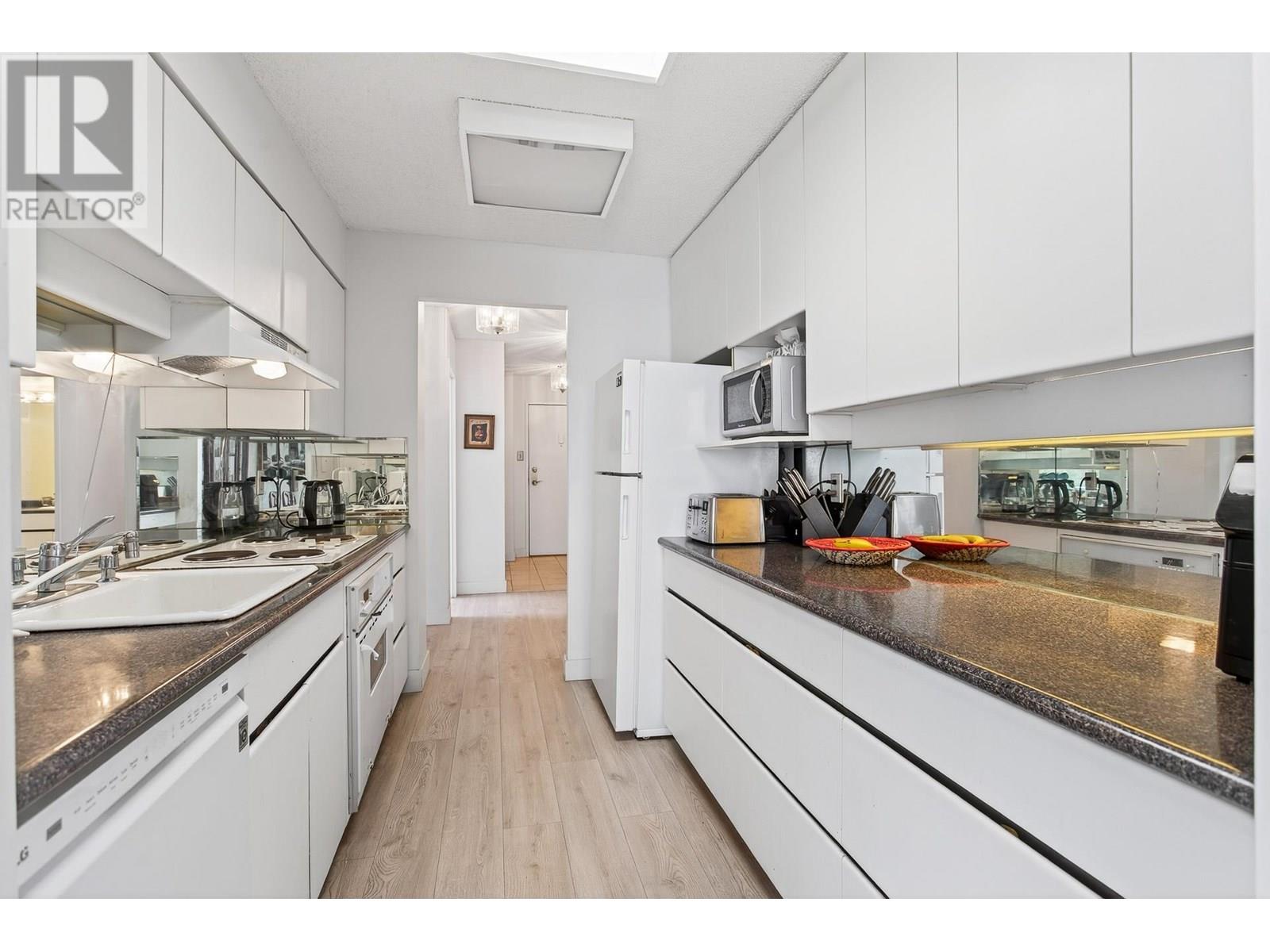 508 2024 Fullerton Avenue, North Vancouver, British Columbia  V7P 3G4 - Photo 21 - R3031249