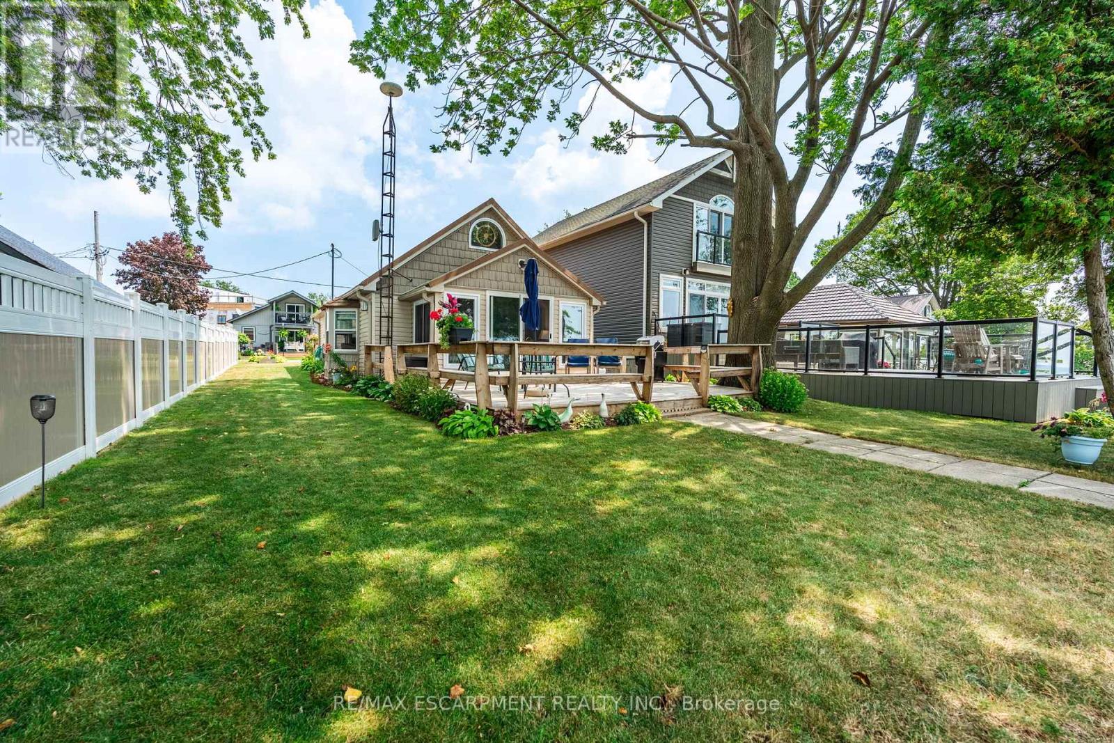 58 Lakeside Drive, Haldimand, Ontario  N0A 1L0 - Photo 42 - X12311485