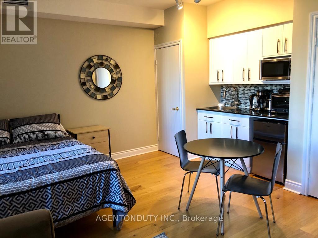 407 - 73 Richmond Street W, Toronto, Ontario  M5H 4E8 - Photo 6 - C12311636