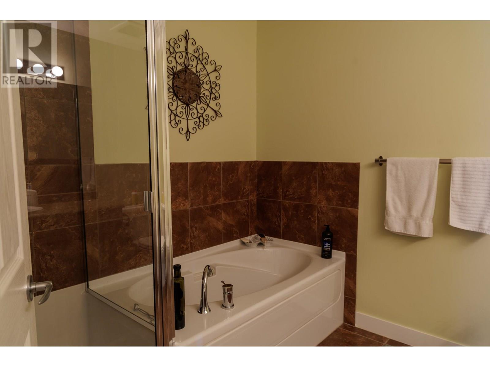 2532 Shoreline Drive Unit# 118, Lake Country, British Columbia  V4V 2R6 - Photo 11 - 10357356