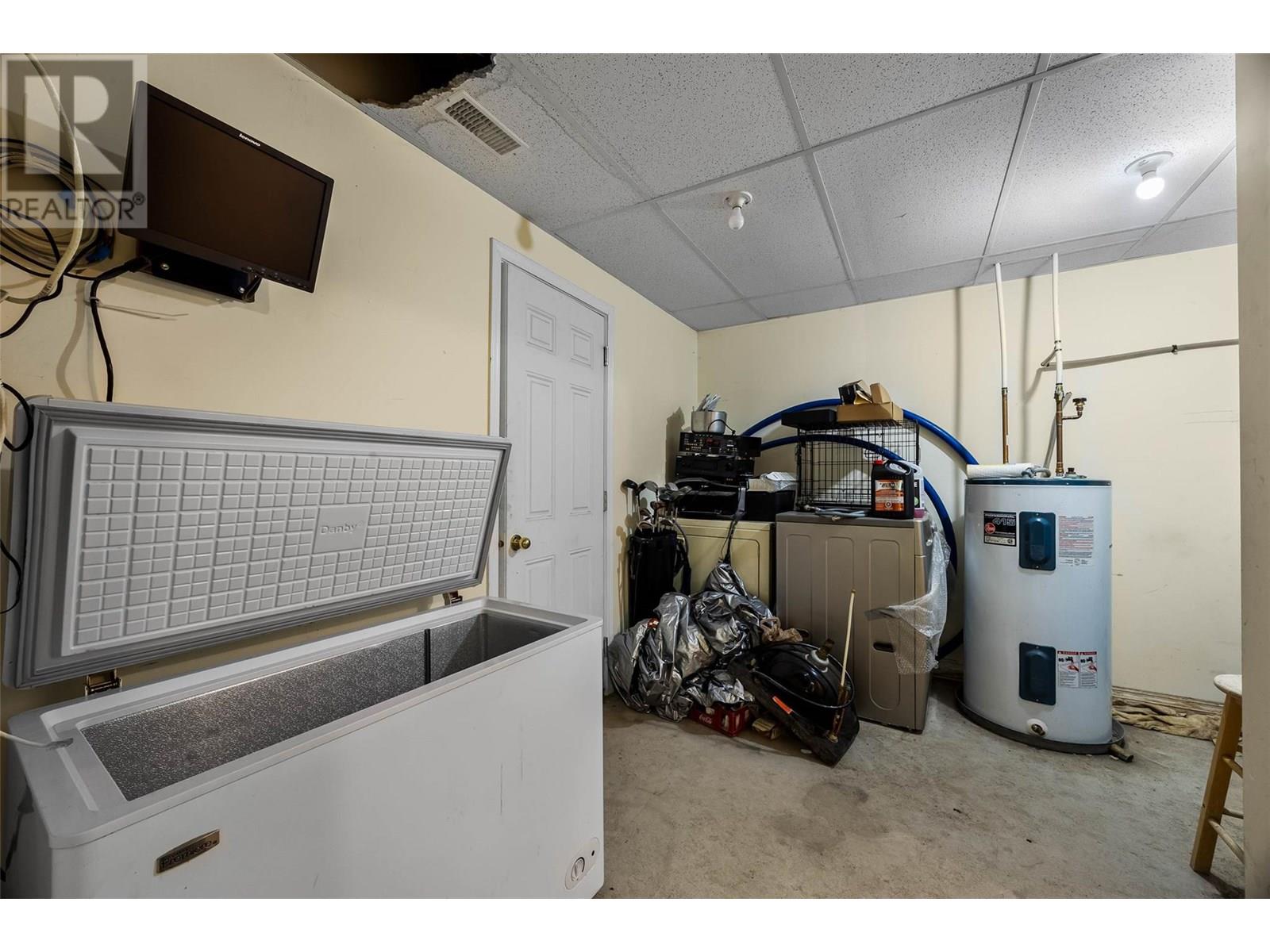1848 Paul Lake Road, Kamloops, British Columbia  V2H 1N8 - Photo 28 - 10357528
