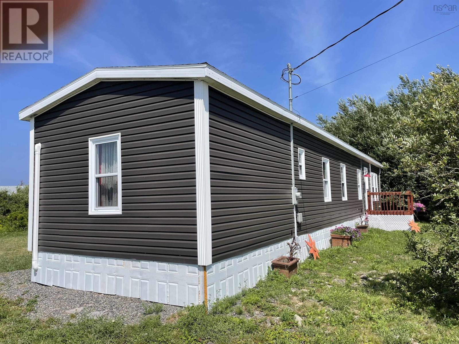 3739 New Waterford Highway, New Victoria, Nova Scotia  B1H 5B8 - Photo 8 - 202518947