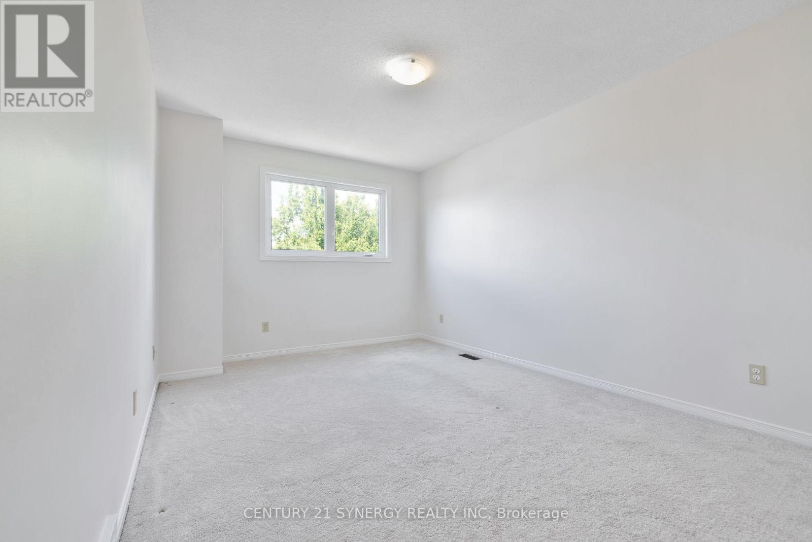 861 Karsh Drive, Ottawa, Ontario  K1G 4T9 - Photo 28 - X12311699