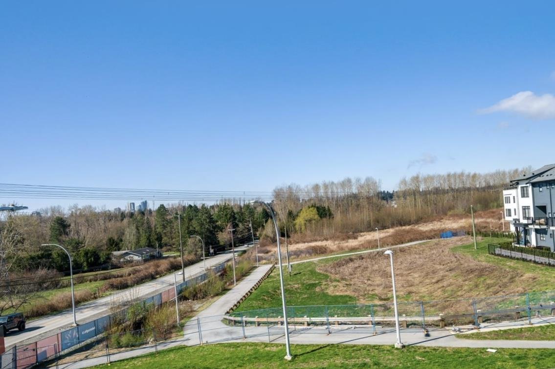 18 2070 Oak Meadows Drive, Surrey, British Columbia  V3Z 1J1 - Photo 14 - R3031399