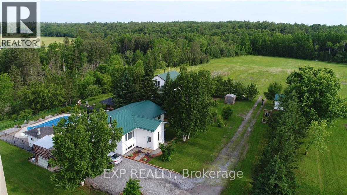 33 DUBEAU STREET, West Nipissing, Ontario