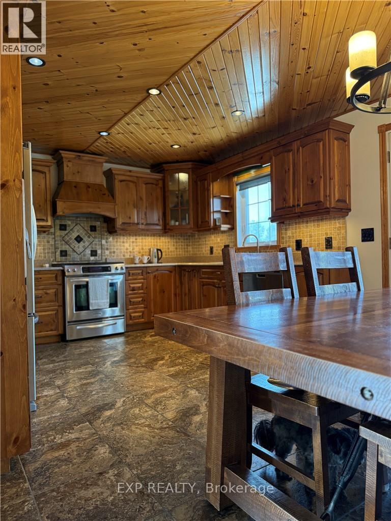 33 Dubeau Street, West Nipissing (Verner), Ontario  P0H 2M0 - Photo 37 - X12311650