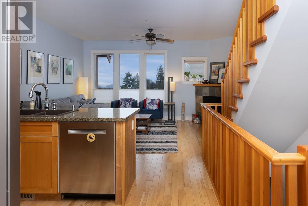 14 728 Gibsons Way, Gibsons, British Columbia  V0N 1V9 - Photo 7 - R3030799