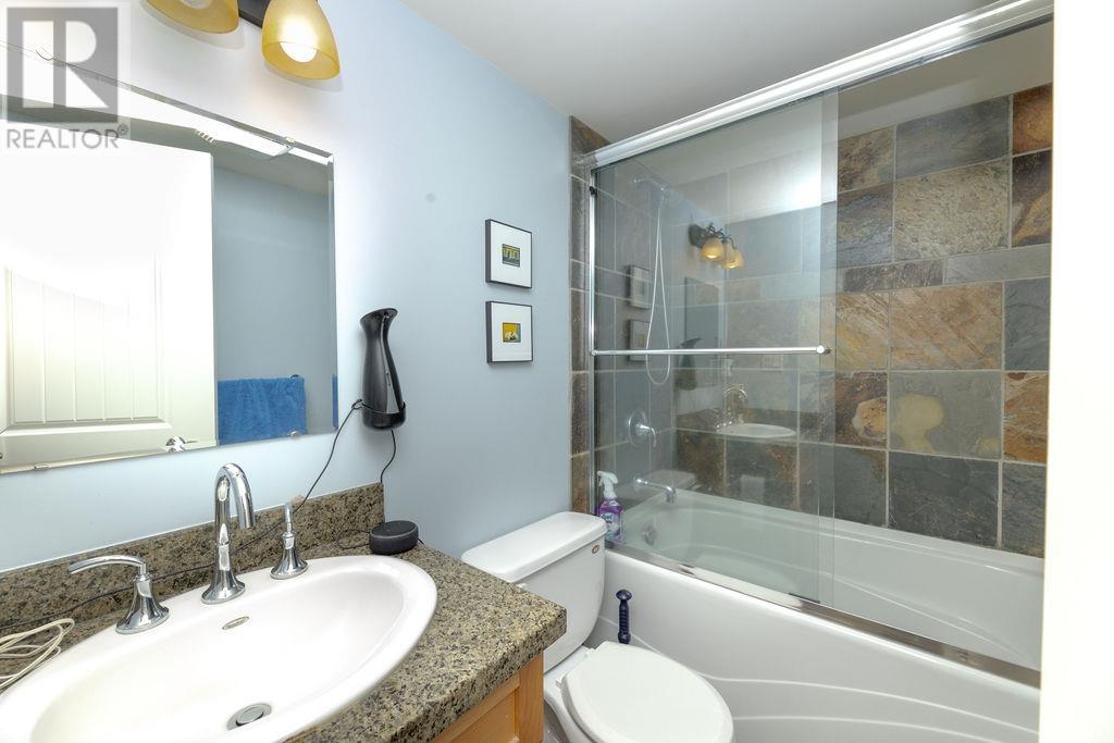 14 728 Gibsons Way, Gibsons, British Columbia  V0N 1V9 - Photo 30 - R3030799