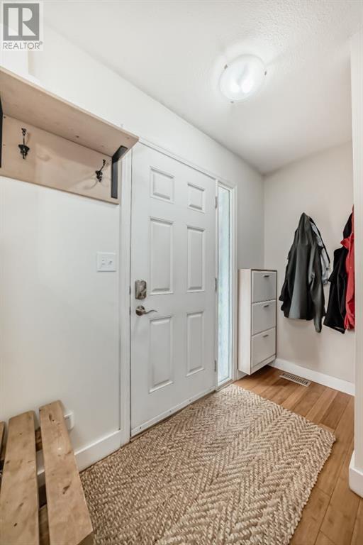 Property at 36, 251 90 Avenue SE image 5