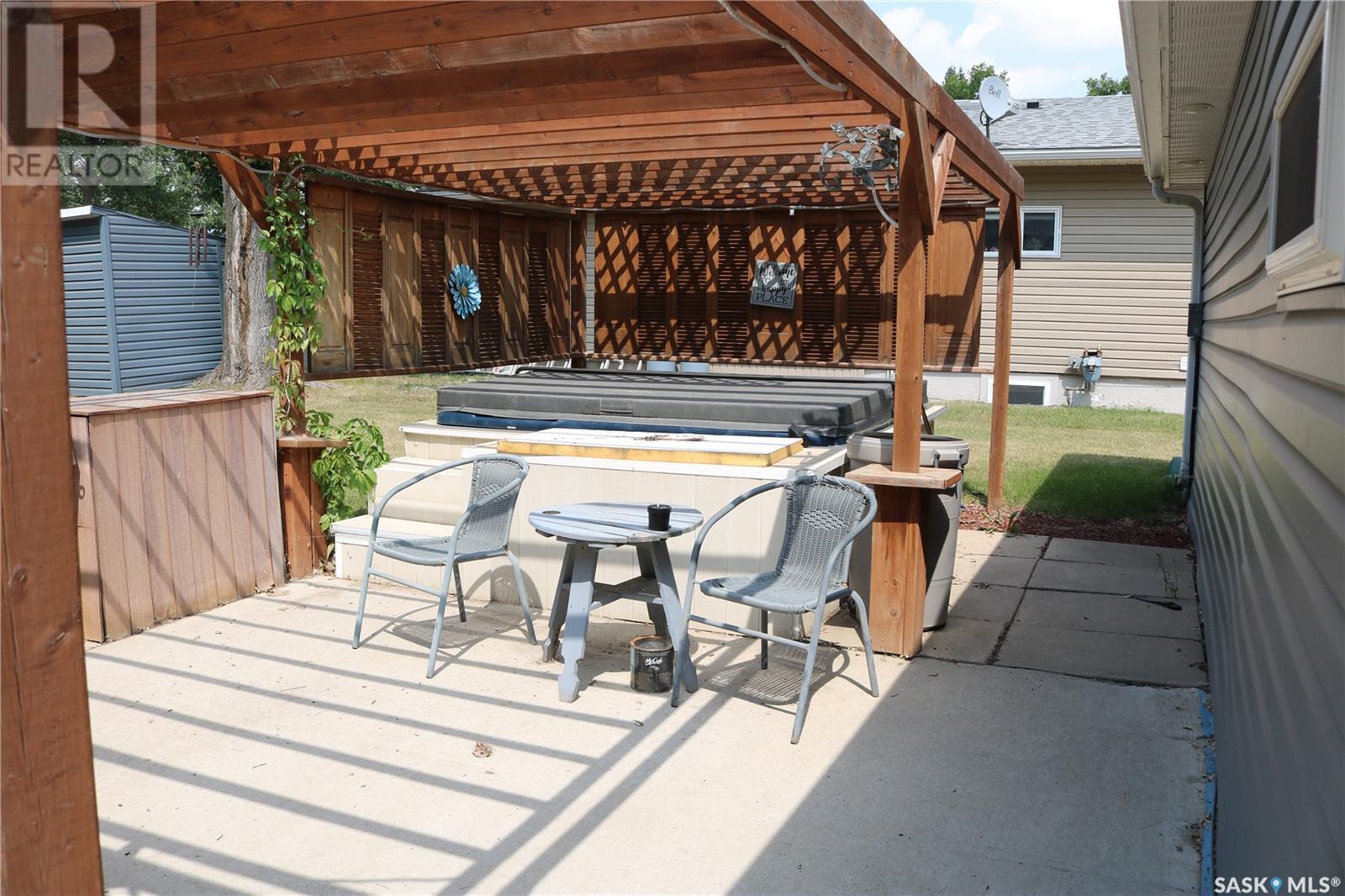 704 Ogilvie Street, Moosomin, Saskatchewan  S0G 3N0 - Photo 27 - SK014001