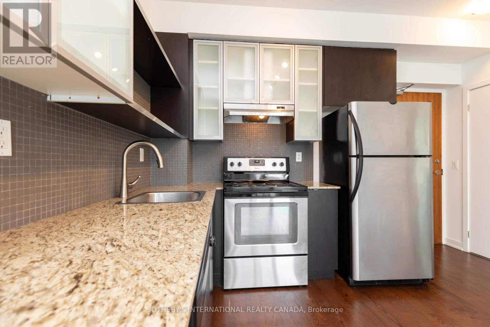 609 - 33 Lombard Street, Toronto, Ontario  M5C 3H8 - Photo 10 - C12311679