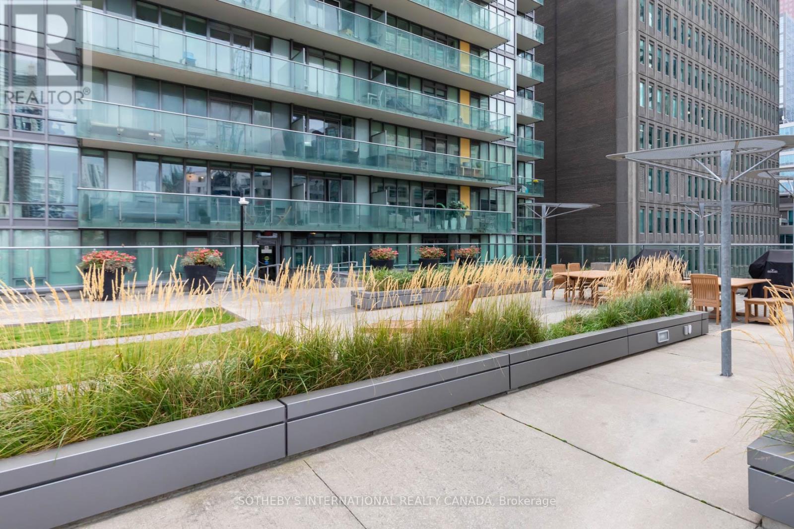 609 - 33 Lombard Street, Toronto, Ontario  M5C 3H8 - Photo 33 - C12311679