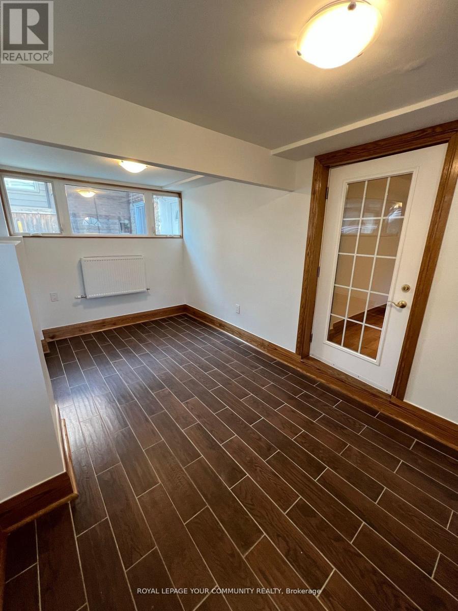 Rear - 181 St Clair Avenue E, Toronto, Ontario  M4T 1N9 - Photo 10 - C12311767