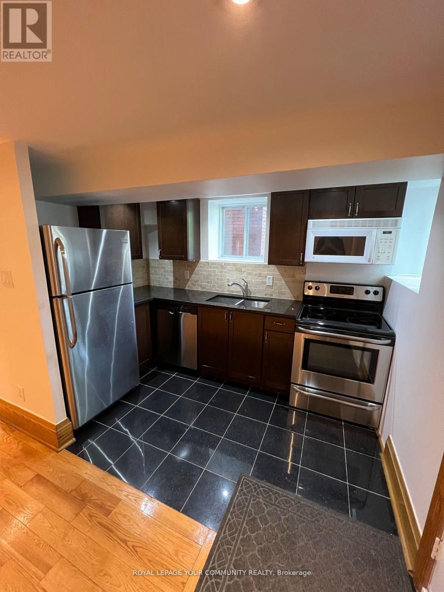 Rear - 181 St Clair Avenue E, Toronto, Ontario  M4T 1N9 - Photo 2 - C12311767