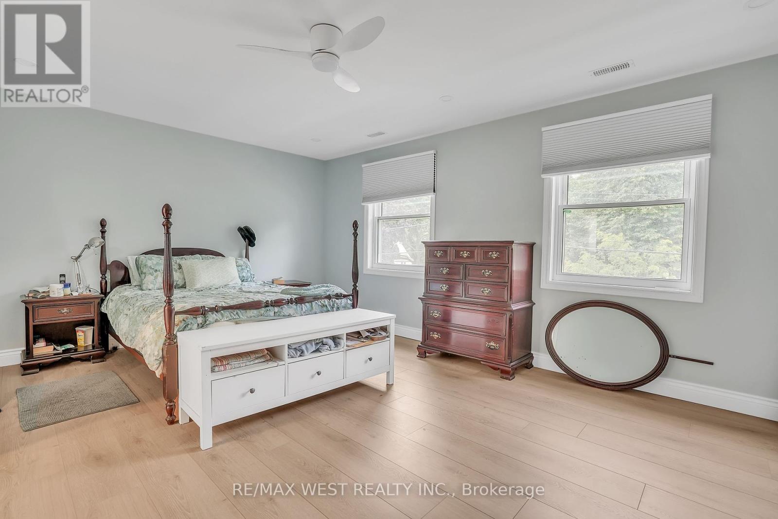 26 Granville Street, Barrie (Allandale), Ontario  L4N 3J9 - Photo 8 - S12311760