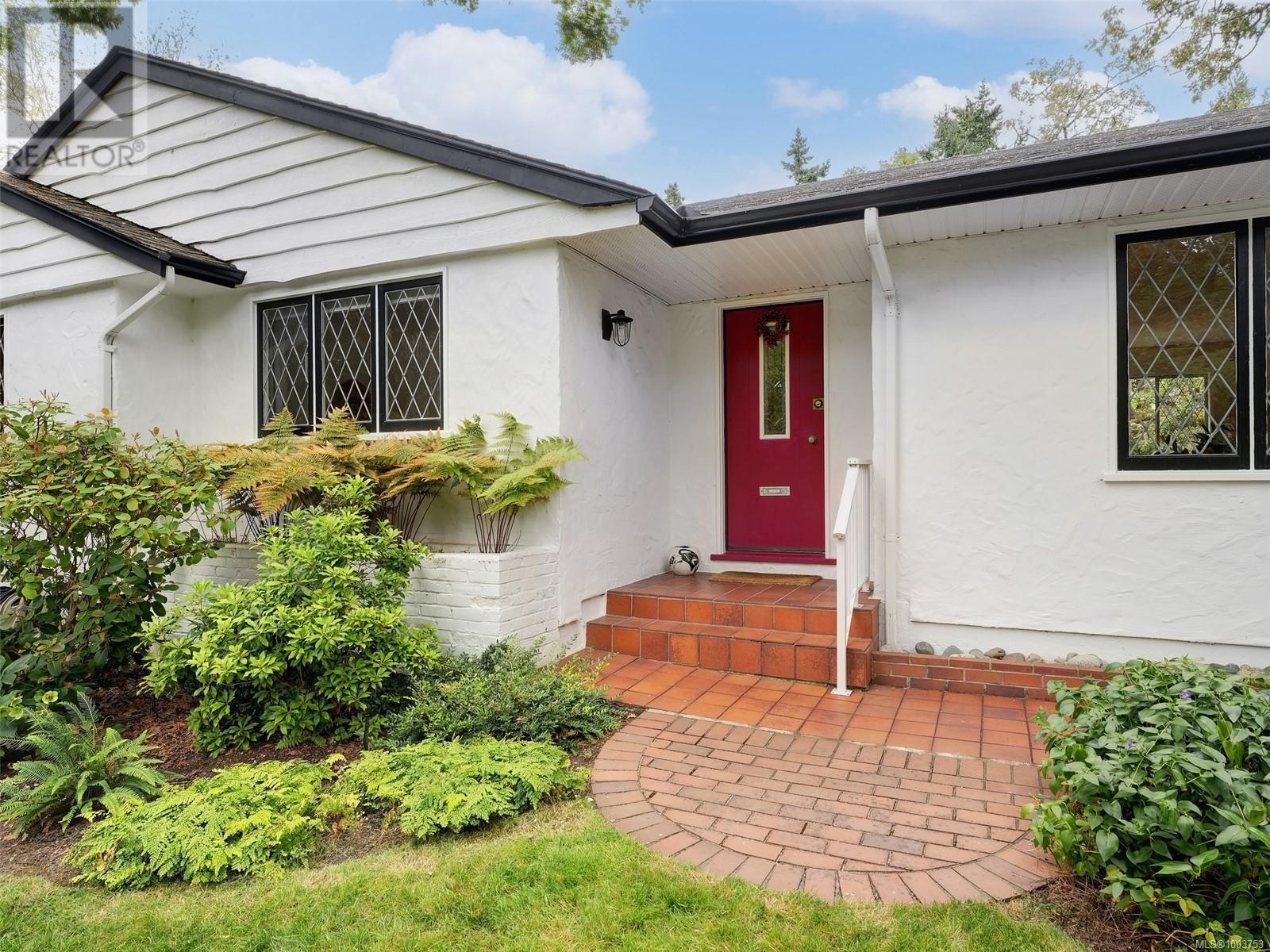 Property at 3539 Plymouth Rd image 3